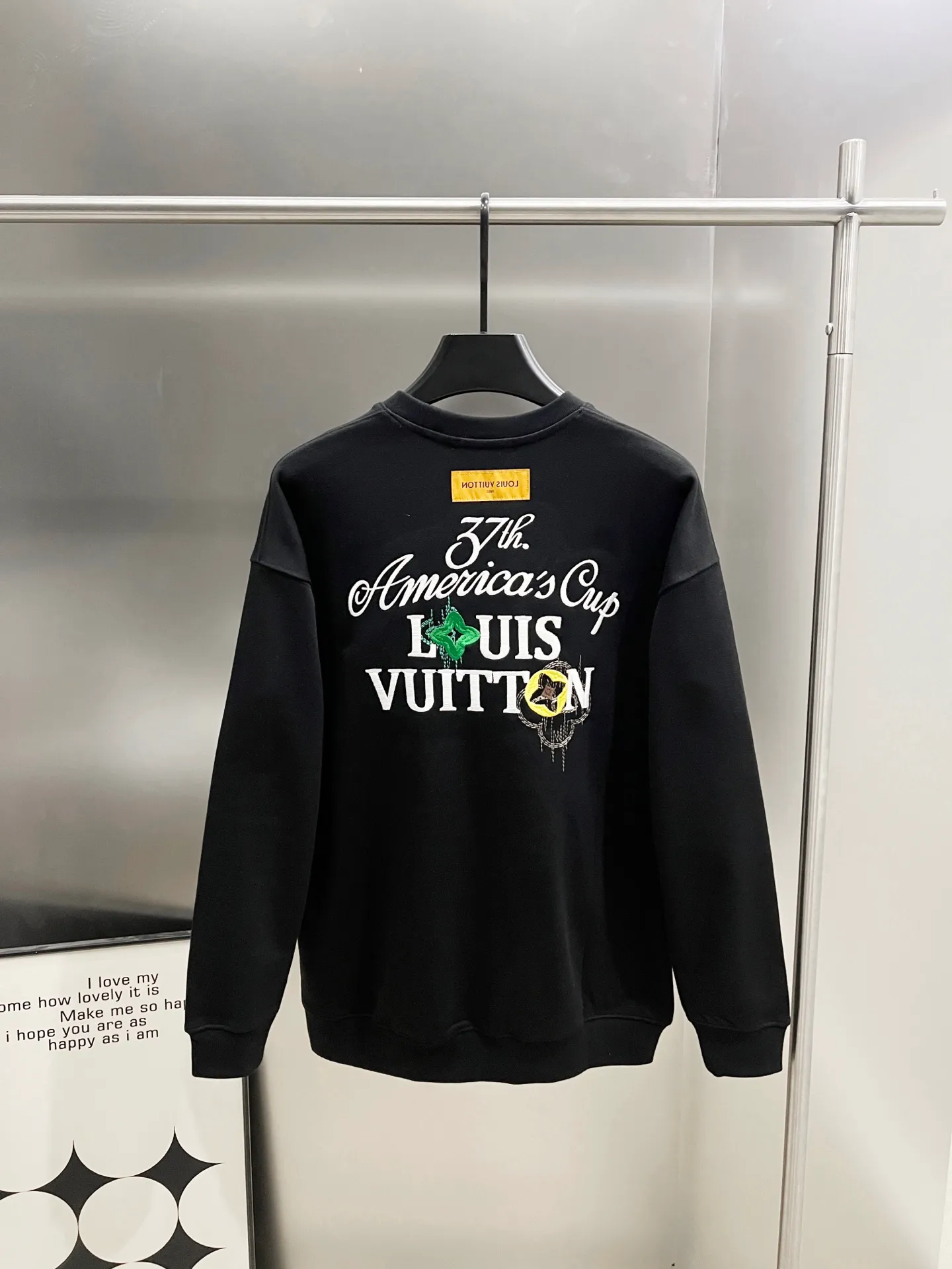 🅿️290 1v Louis* 2025 autumn and winter new style, customized 430g double yarn fabric, round neck long-sleeved sweatshirt, classic three-dimensional embroidery design, high-end version! The same loose version for men and women S M L XL XXL five sizes color black white